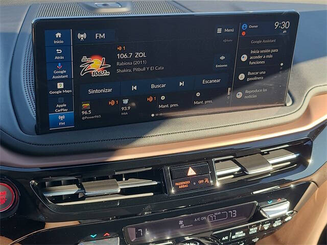 2025 Acura MDX w/Tech