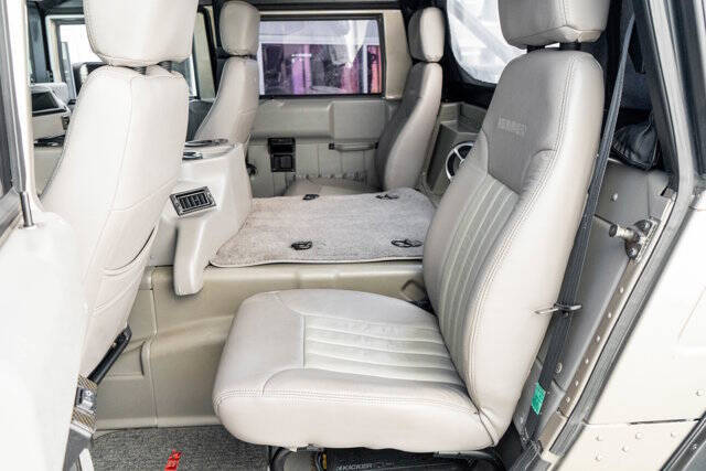 2000 AM General Hummer 38