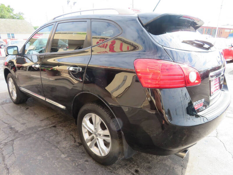 2013 Nissan Rogue SV