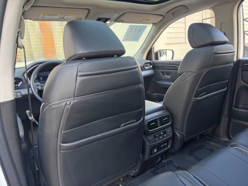 2023 Honda Pilot Elite