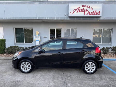 2017 Kia Rio 5-Door LX
