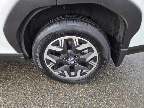 2025 Subaru Forester Premium