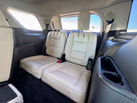 2016 Ford Explorer Platinum