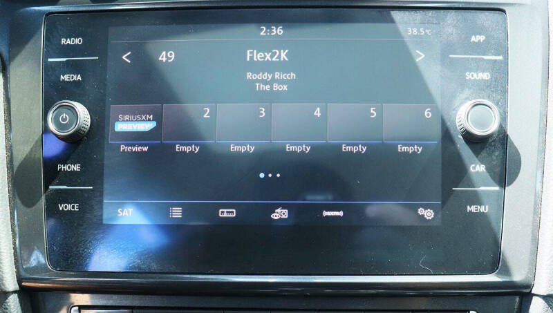 2018 Volkswagen Golf TSI SE