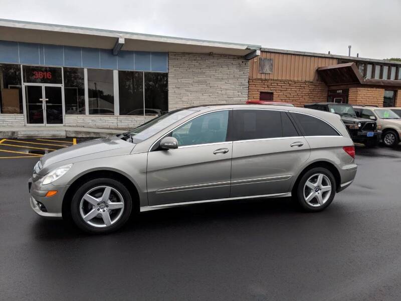 2006 Mercedes-Benz R-Class for sale at Eurosport Motors in Evansdale IA