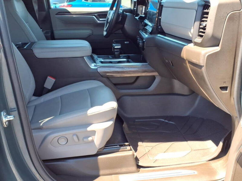 2025 Chevrolet Silverado 1500