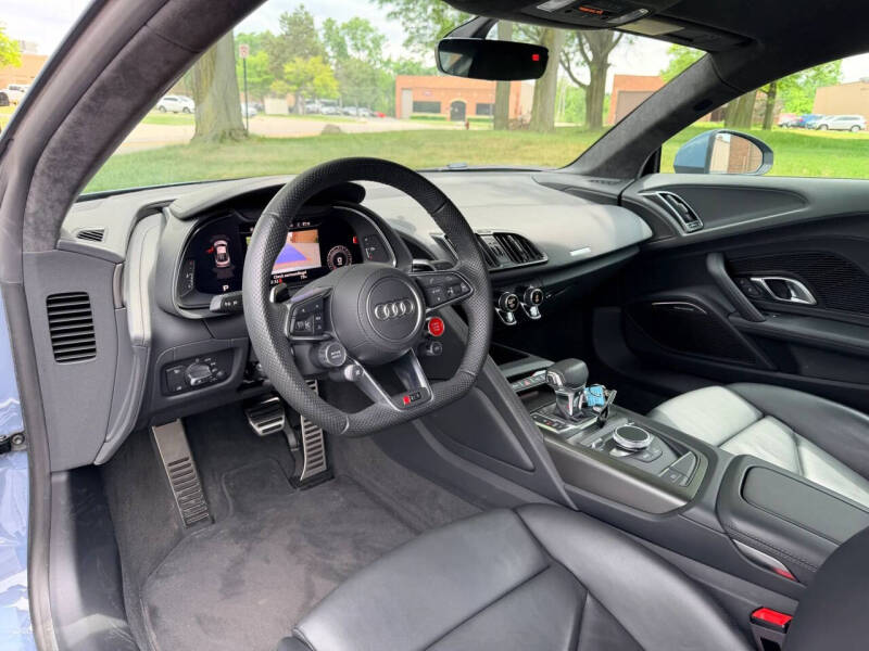 2022 Audi R8 5.2 V10 performance