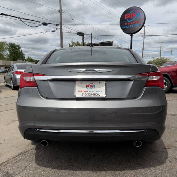 2013 Chrysler 200 Limited