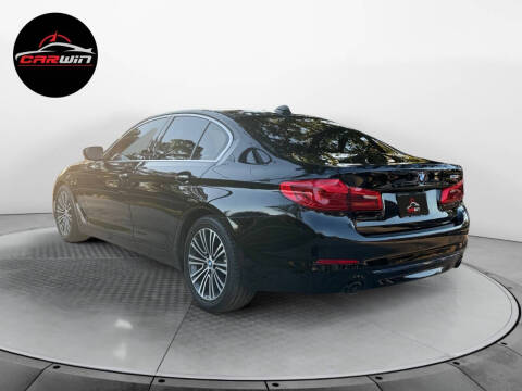 2018 BMW 5 Series 530i