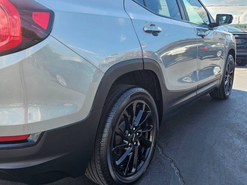 2024 GMC Terrain SLE