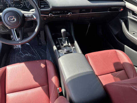 2025 Mazda Mazda3 Hatchback 2.5 S Carbon Edition