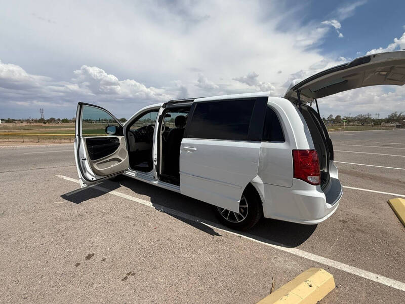 2017 Dodge Grand Caravan SXT