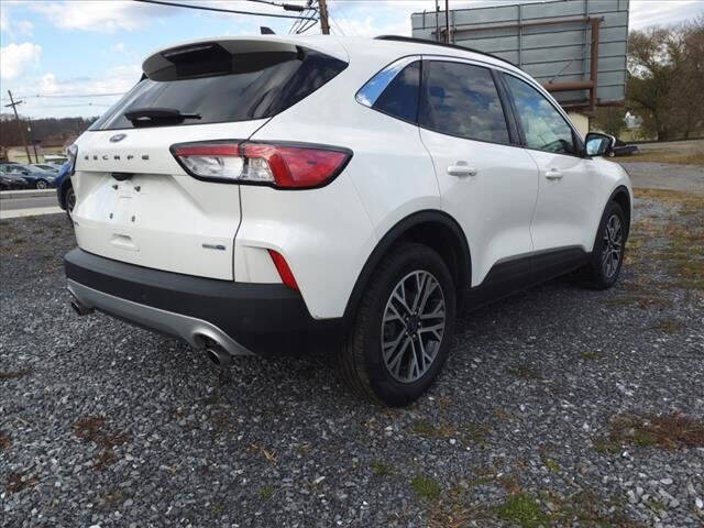 2020 Ford Escape SEL
