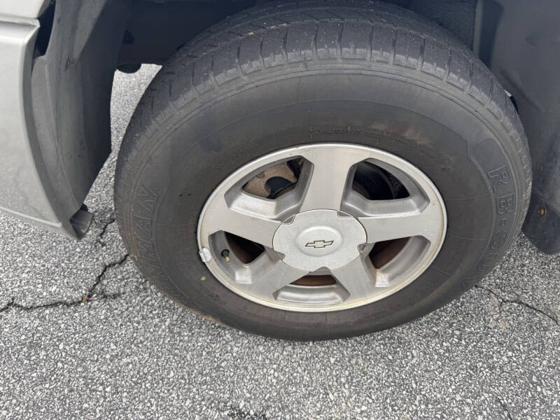 2004 Chevrolet TrailBlazer LS