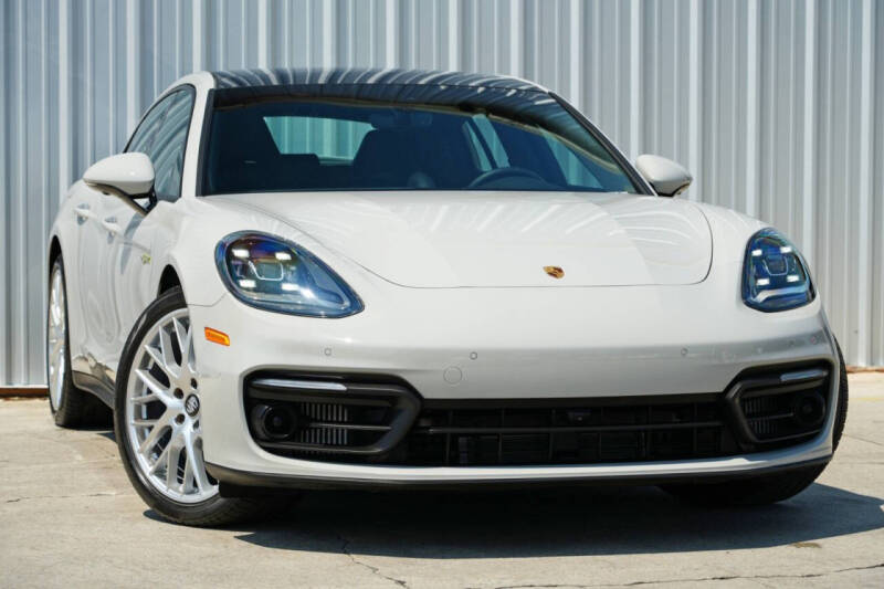 2023 Porsche Panamera 4 E-Hybrid