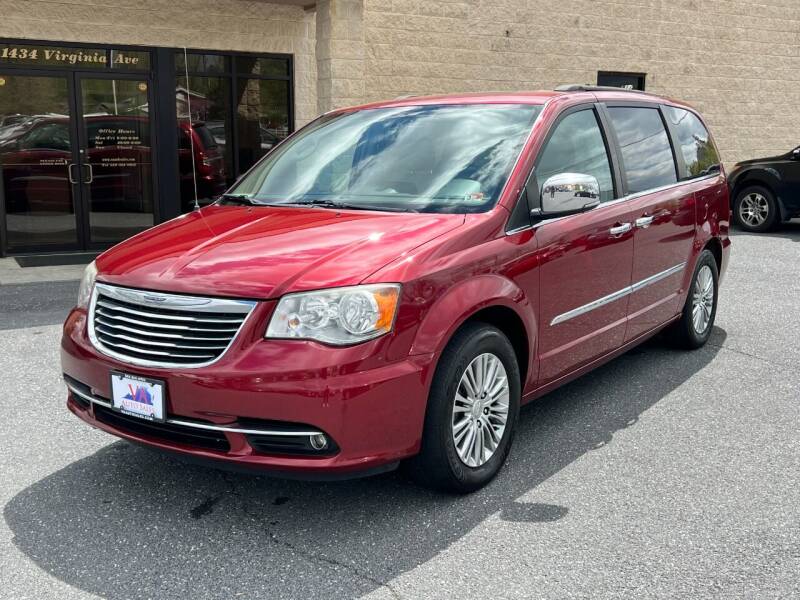 2013 Chrysler Town and Country for sale at Va Auto Sales in Harrisonburg VA