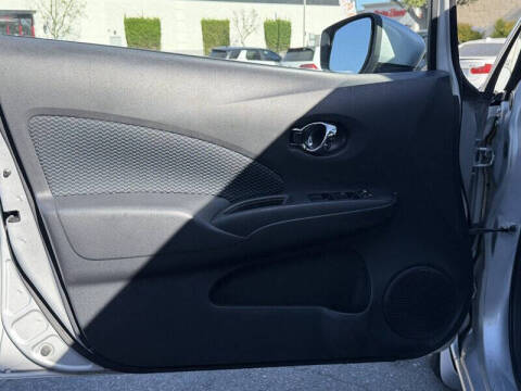 2015 Nissan Versa Note SV