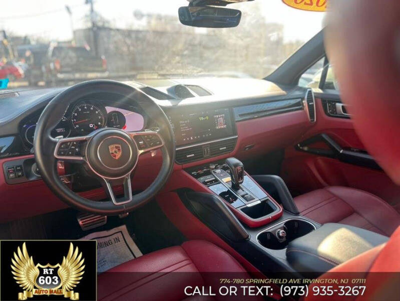 2020 Porsche Cayenne S