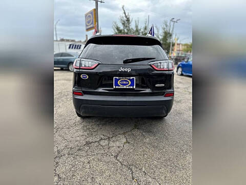 2019 Jeep Cherokee Latitude