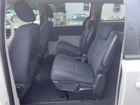 2010 Dodge Grand Caravan SE
