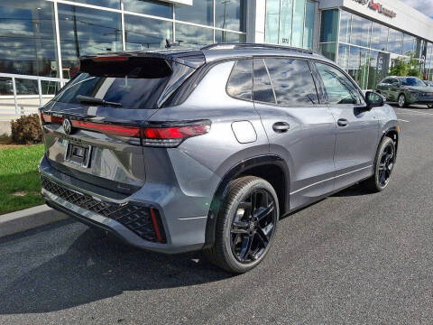 2026 Volkswagen Tiguan SE R-Line Black 4Motion