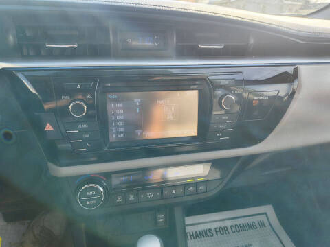 2015 Toyota Corolla LE