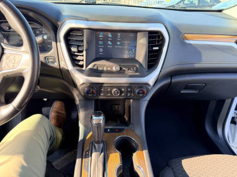 2018 GMC Acadia SLE-1