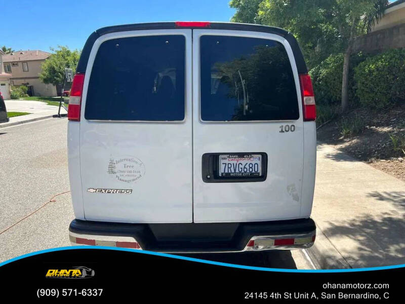 2016 Chevrolet Express LT 3500