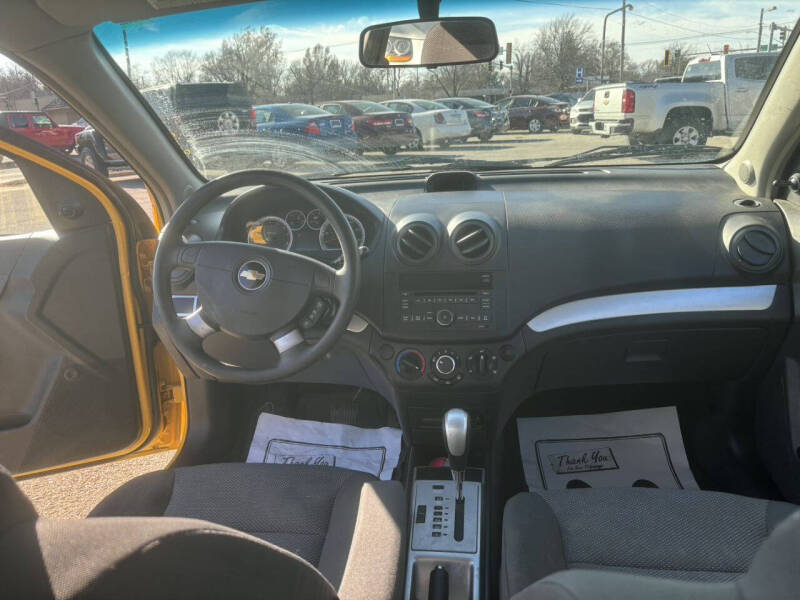 2010 Chevrolet Aveo LT