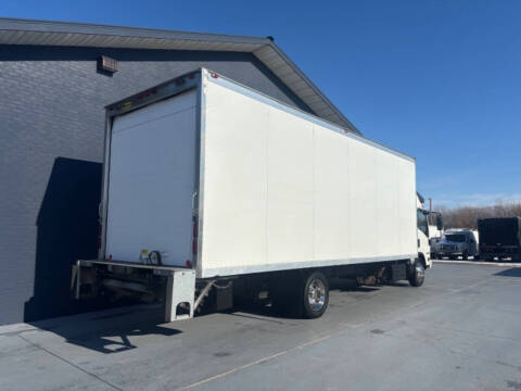 2015 Isuzu NRR 24FT Box Van