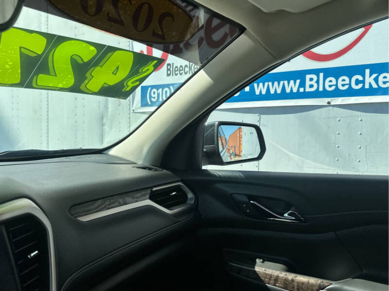 2020 GMC Acadia Denali