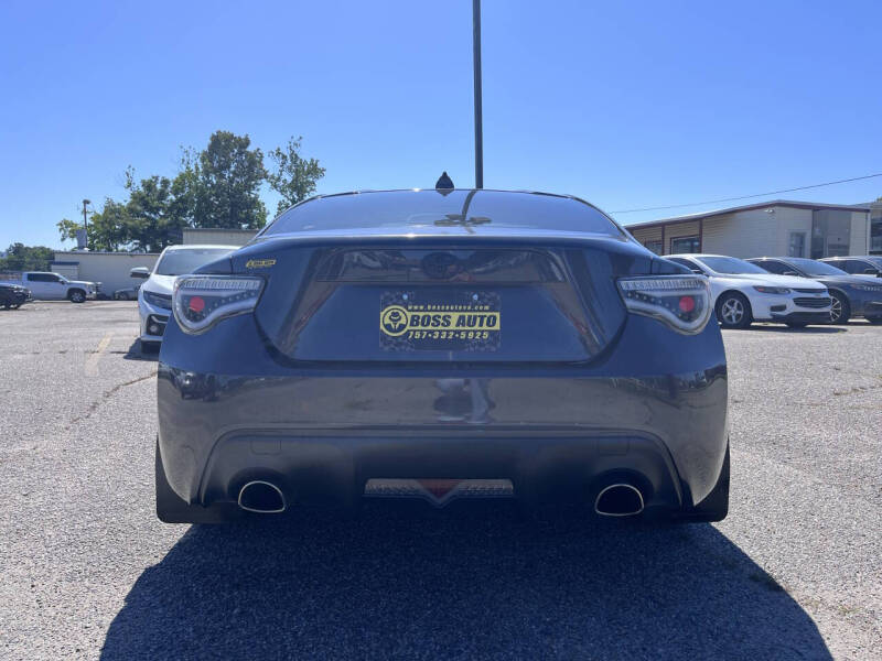 2013 Scion FR-S