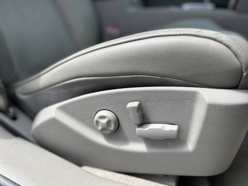 2011 Cadillac STS V6 Premium