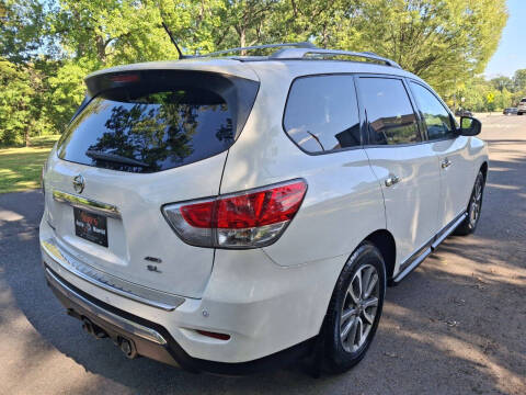 2014 Nissan Pathfinder SL