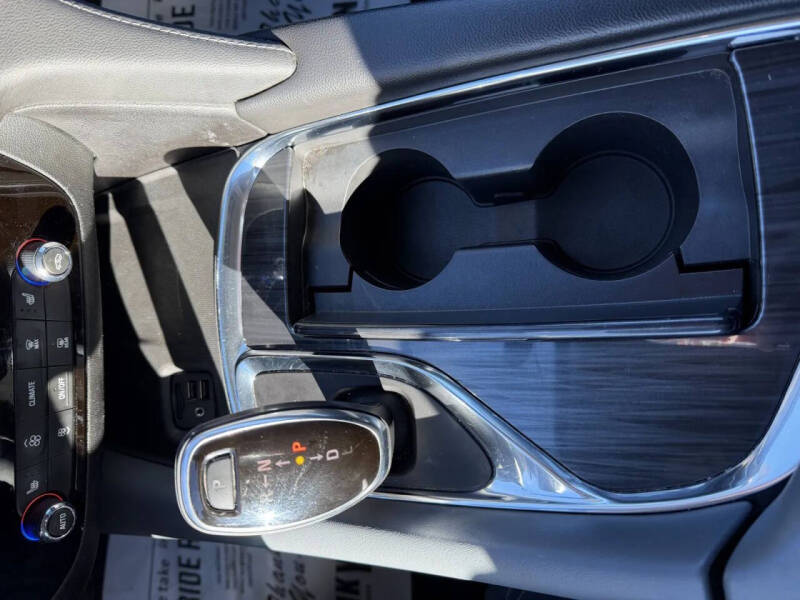 2020 Buick Enclave Essence