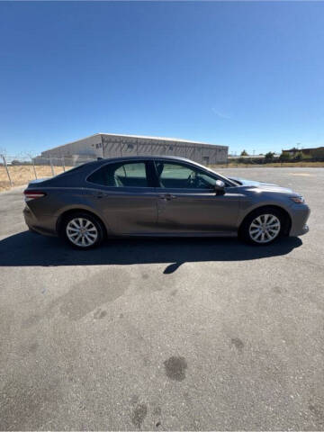 2020 Toyota Camry LE