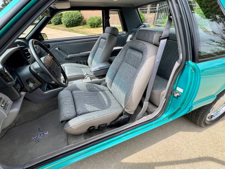 1993 Ford Mustang LX