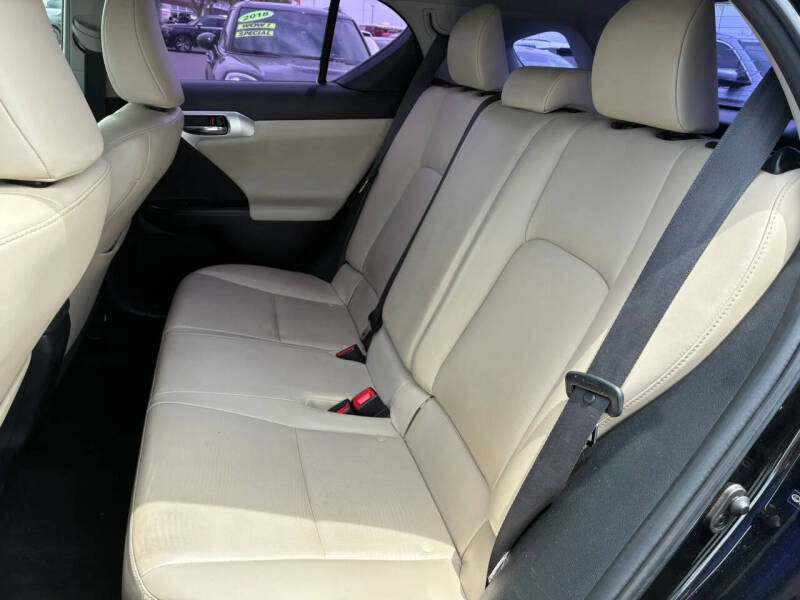 2012 Lexus CT 200h