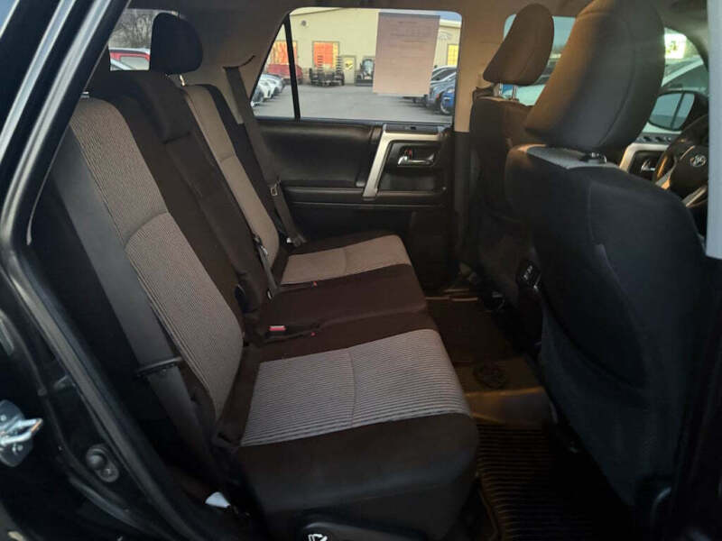 2022 Toyota 4Runner SR5