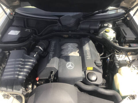 1998 Mercedes-Benz E-Class E 320