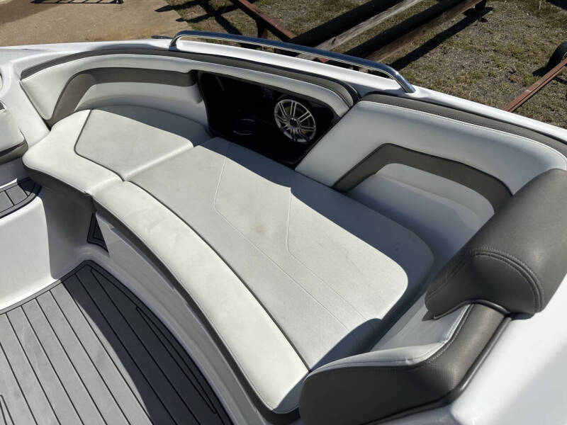 2016 Yamaha 242Limited