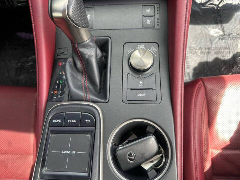 2017 Lexus RC 300