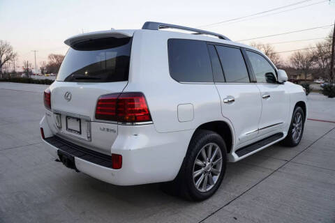 2011 Lexus LX 570