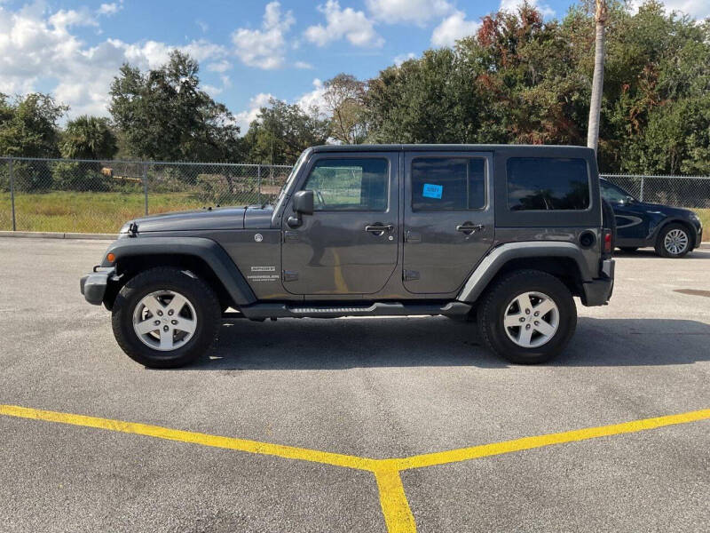 2017 Jeep Wrangler Unlimited Sport