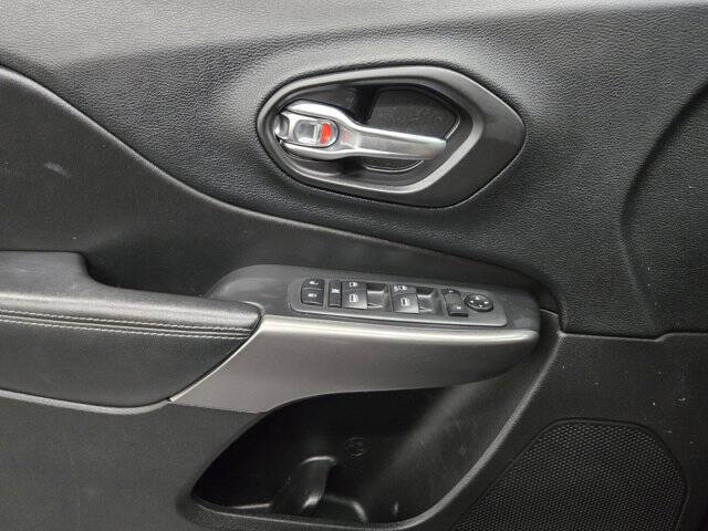 2020 Jeep Cherokee Latitude