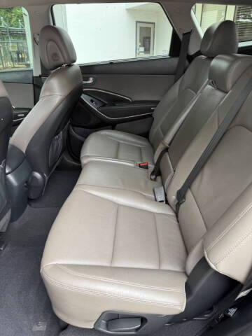 2017 Hyundai Santa Fe