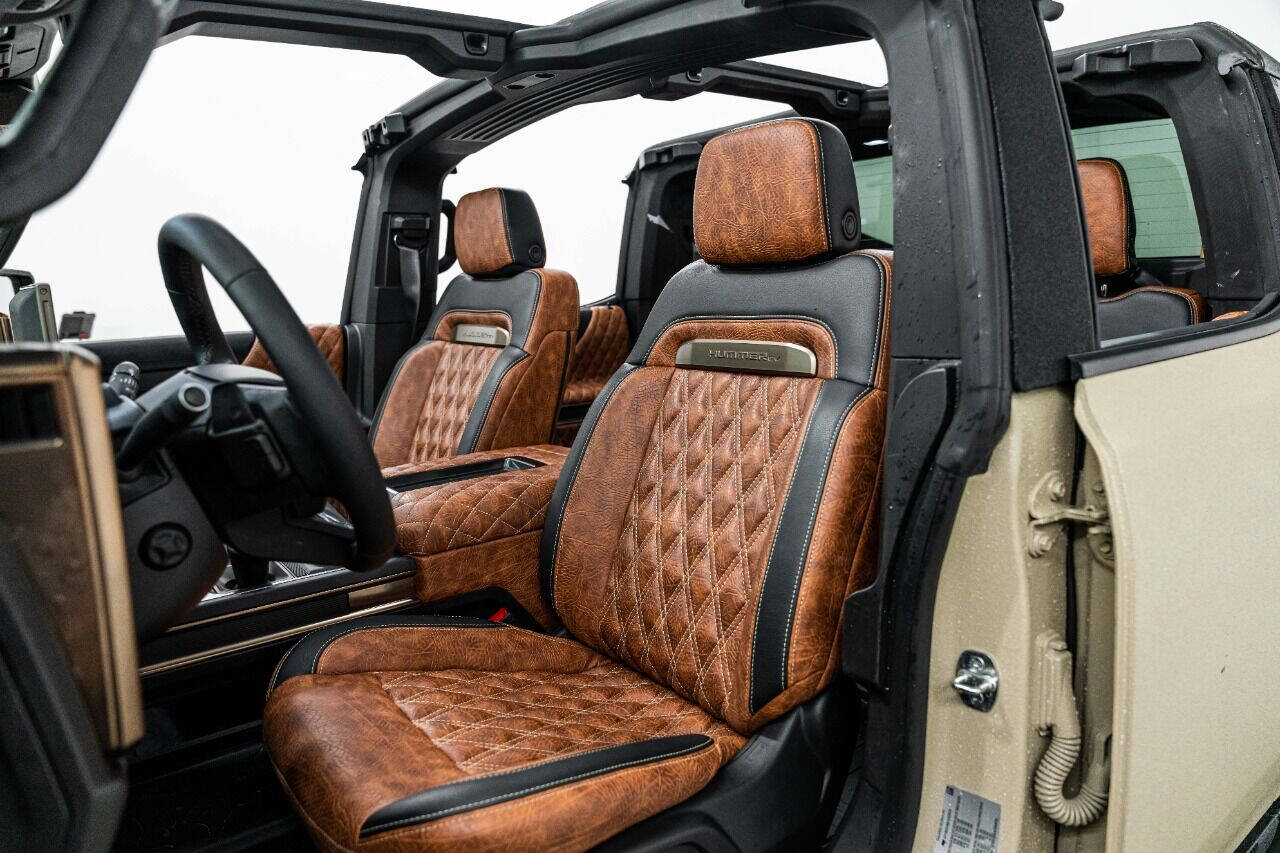2023 GMC Hummer EV Pickup Pickup - $179,999