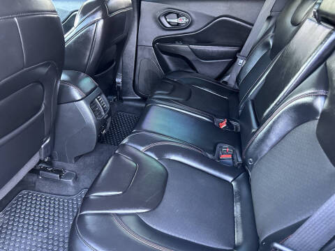 2019 Jeep Cherokee Trailhawk