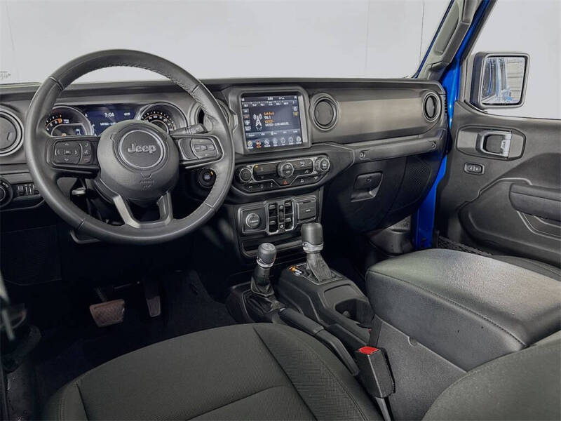 2022 Jeep Gladiator Willys