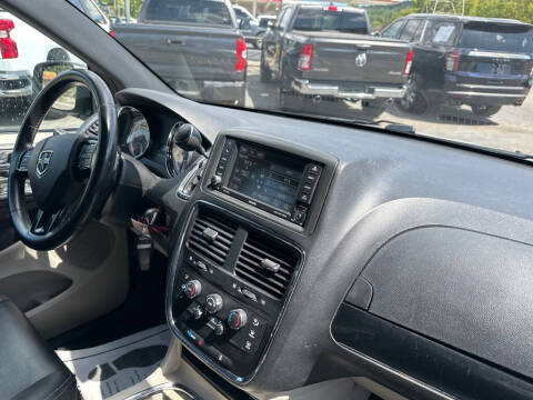 2017 Dodge Grand Caravan SXT